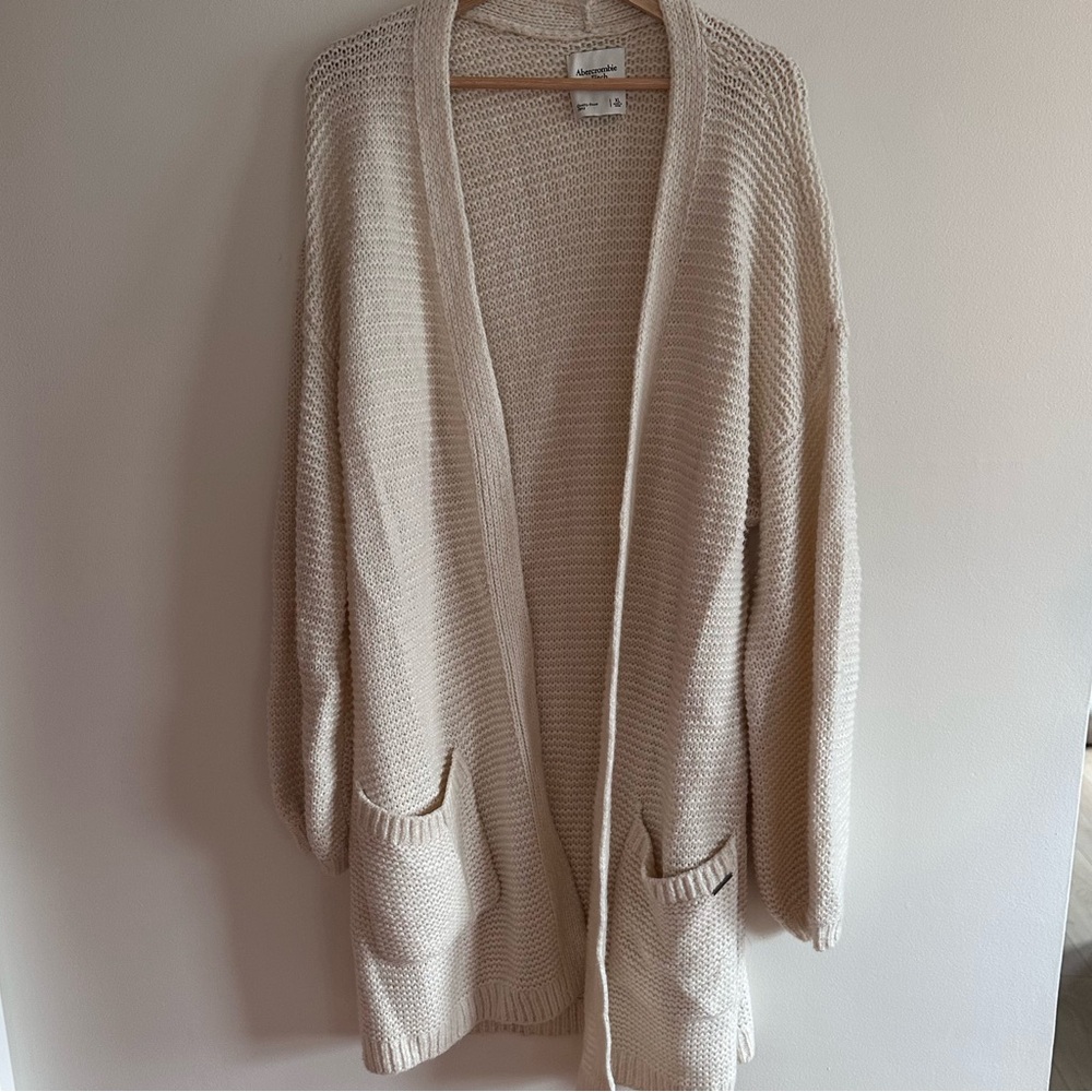 Cozy Cream Abercrombie & Fitch Knit Cardigan Sweater